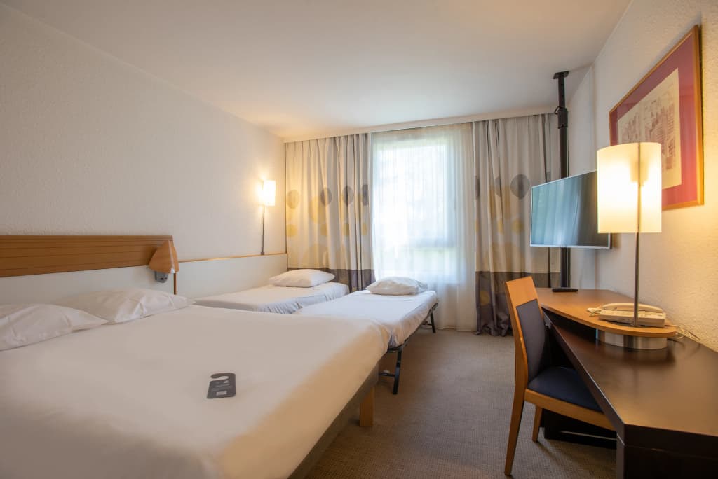 Hotel Novotel Aix en Provence Pont de l'Arc Fenouillères - Photo 3