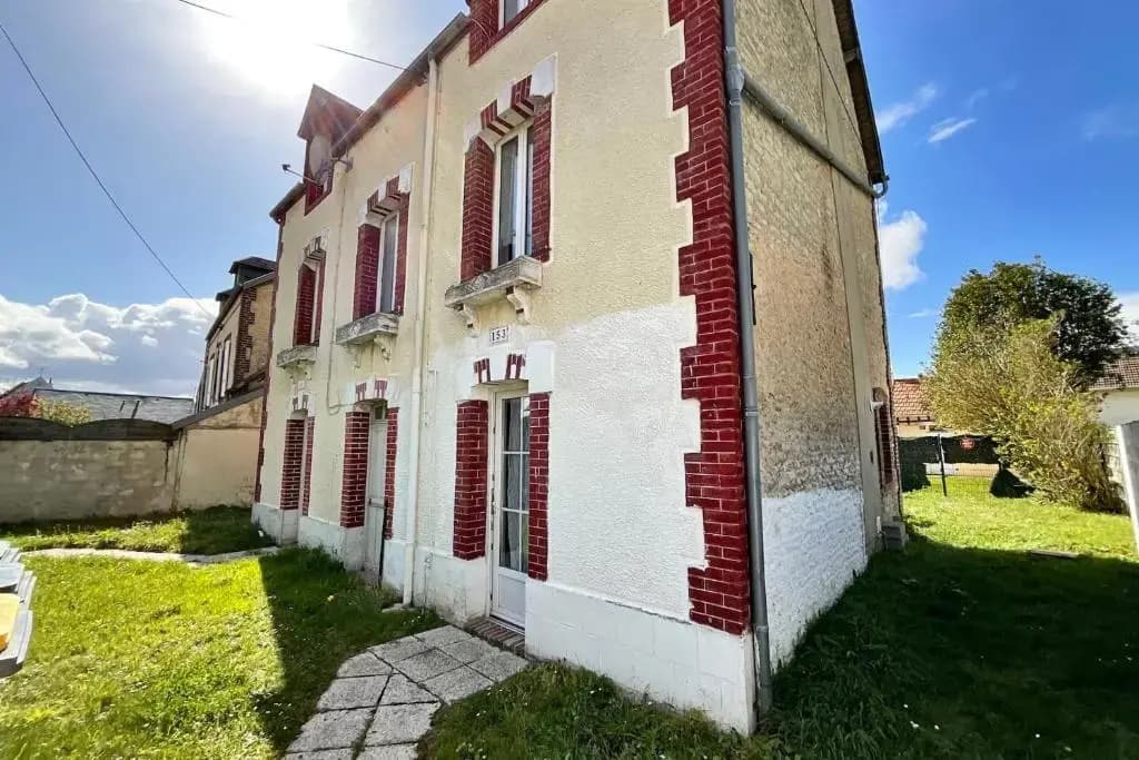House With Garden In The Centre And Near Beach - Photo 1