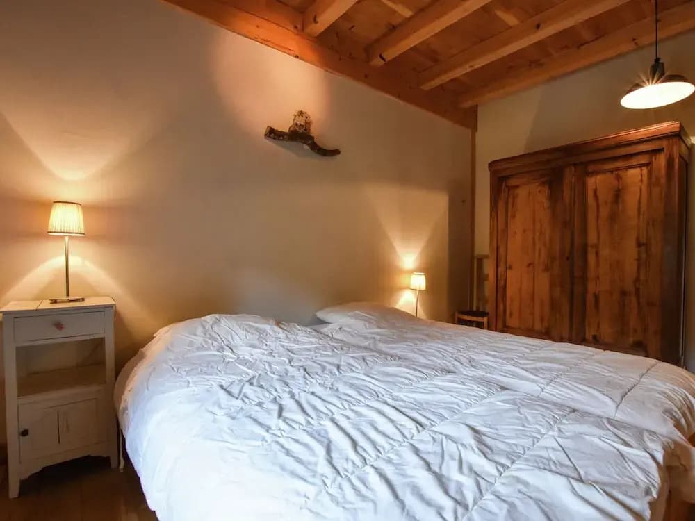 Farmhouse in Pyrenees With Pool - Miniature 6