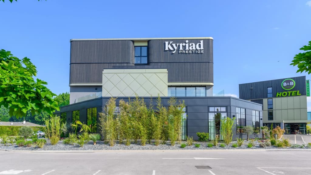 Kyriad Prestige Compiègne Hotel & Spa - Photo 1