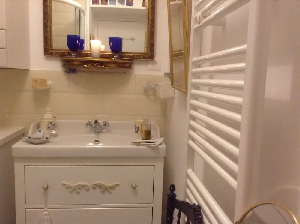 La maison du phare bed and breakfast - jacuzzi - Miniature 6