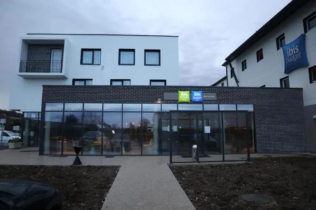 Hotel Ibis Styles Le Treport Mers Les Bains - Photo 1
