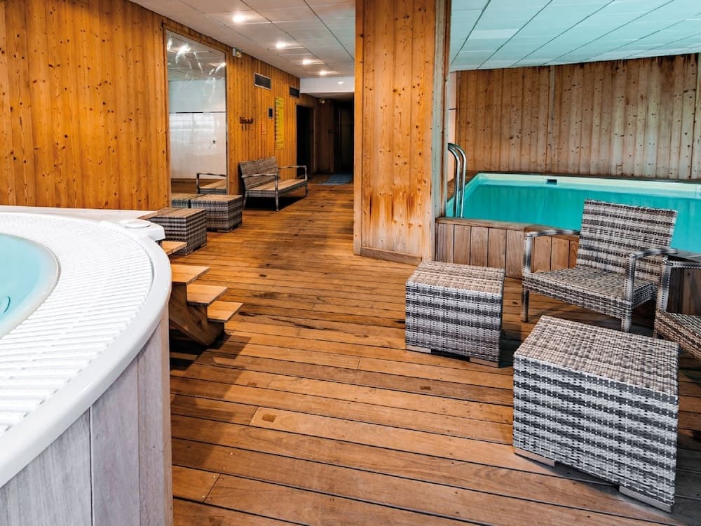 Apartment in French Alps Near Ski Slopes - Photo 5