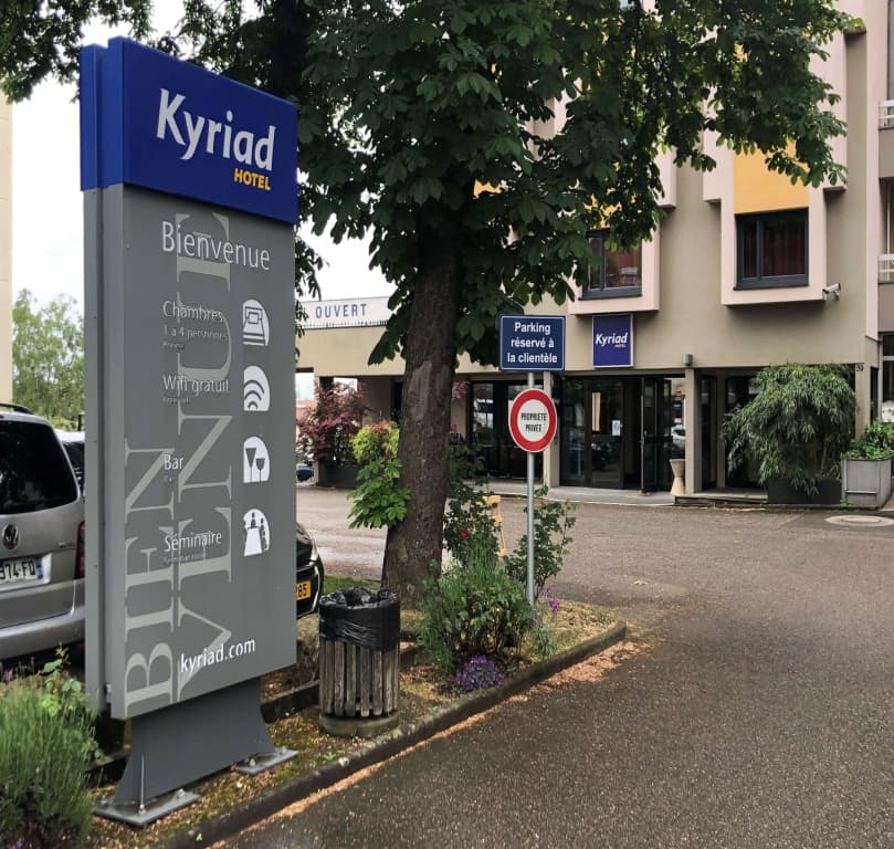 Hôtel Kyriad Strasbourg - Photo 1