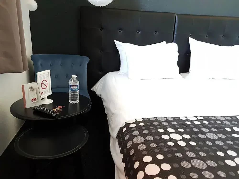 Brit Hotel Baillet en France - Photo 4