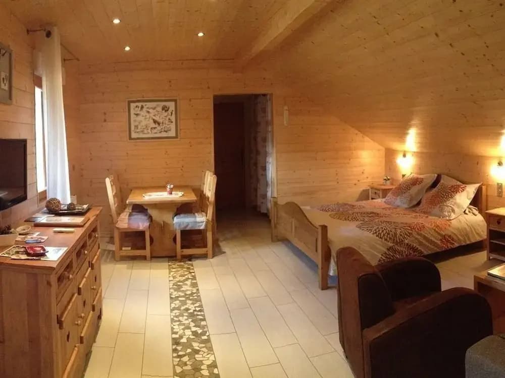Chambres et Table d'Hôtes Le Chalet du Seu - Photo 2
