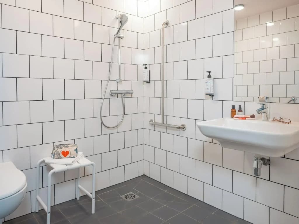 Eklo Hotels Paris Roissy CDG Airport - Miniature 8