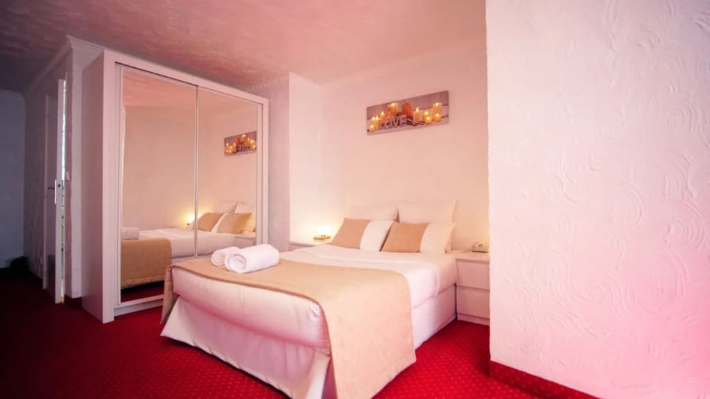 Hotel Palm Beach - Photo 4