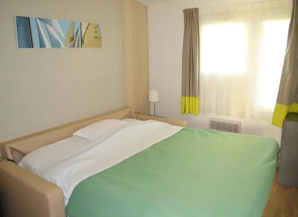 Apartment in Port-bail Near Sandy Beach - Photo 1