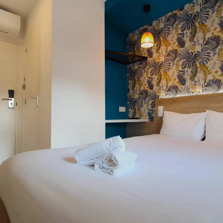 Kyriad ECO - Toulon Ouest La Seyne sur Mer - Photo 3
