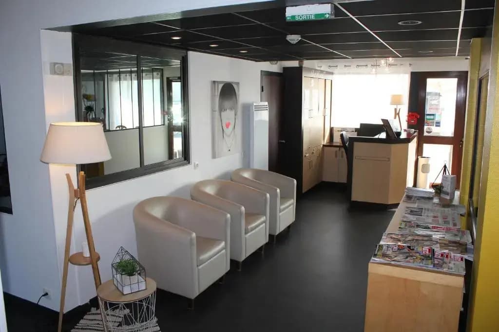 Bel Hotel - Photo 5