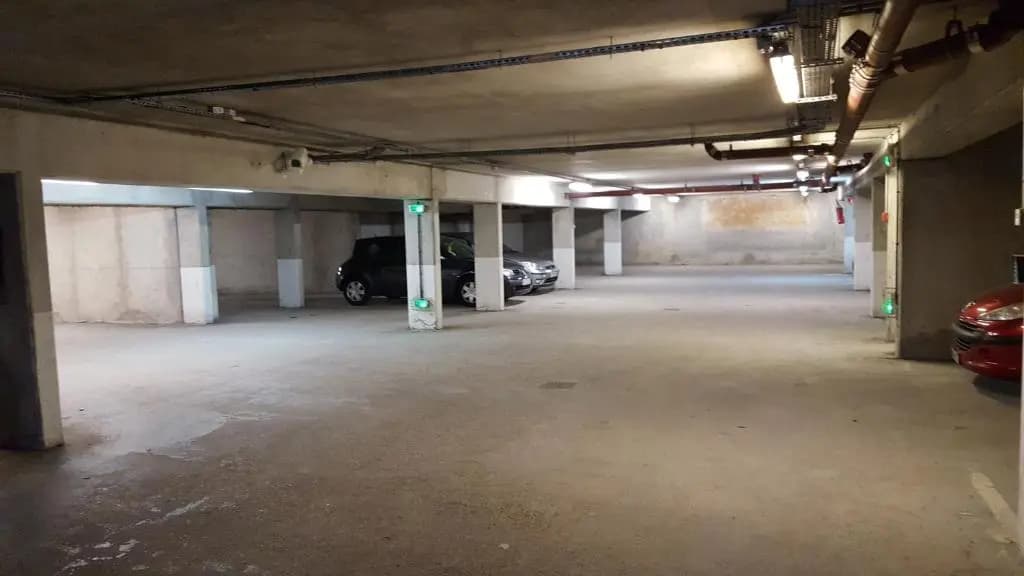 Ibis Budget Fresnes - Miniature 8