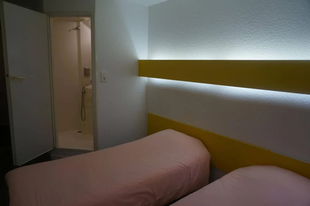 Kyriad ECO - Anglet Biarritz - Photo 2