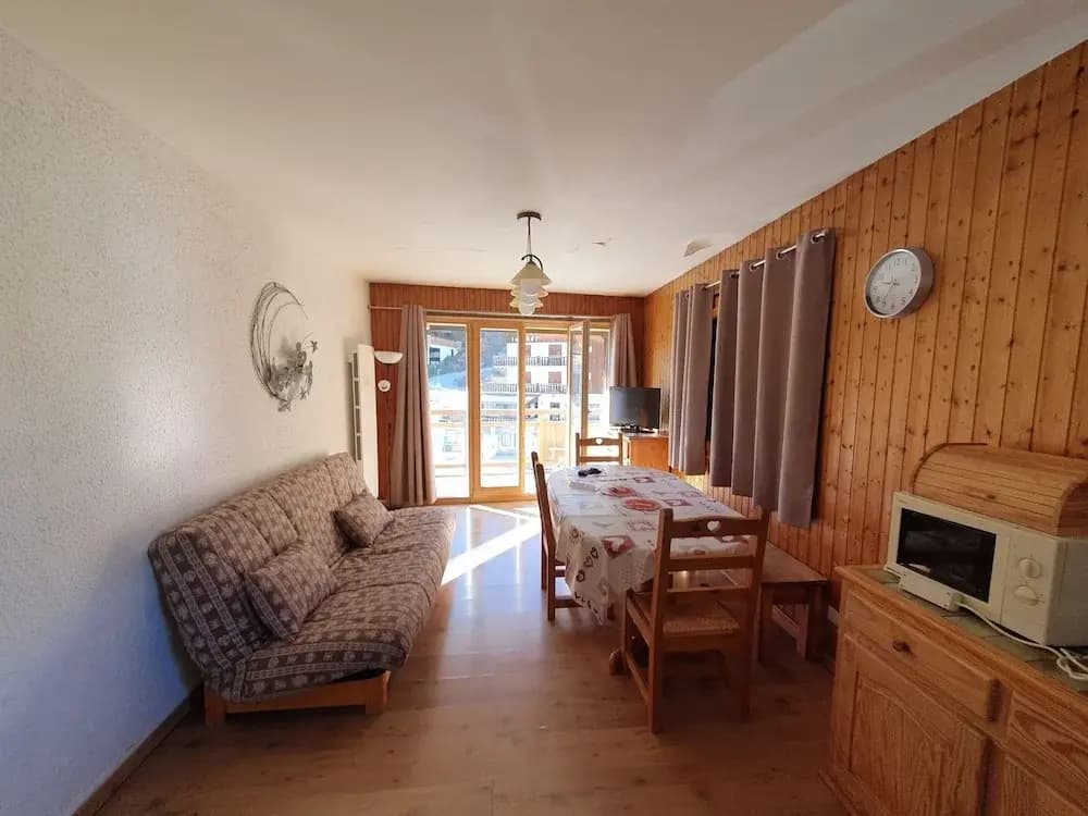 Stay in Northern Alps With Balcony - Photo 2
