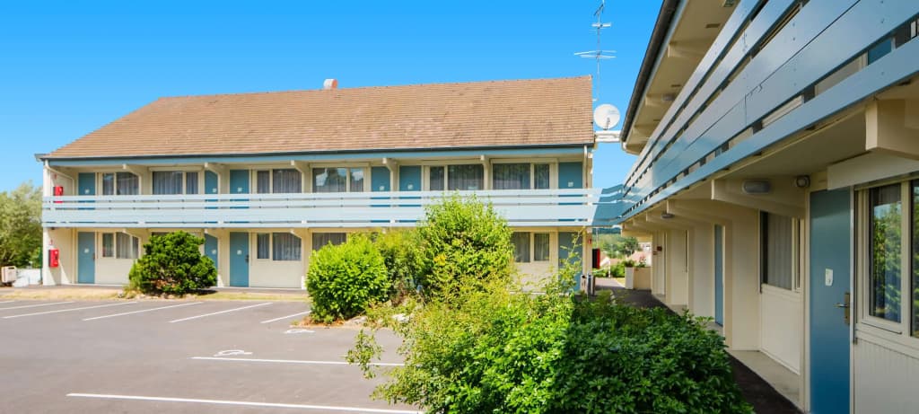 Hotel Campanile Melun Sud - Dammarie Les Lys - Photo 1