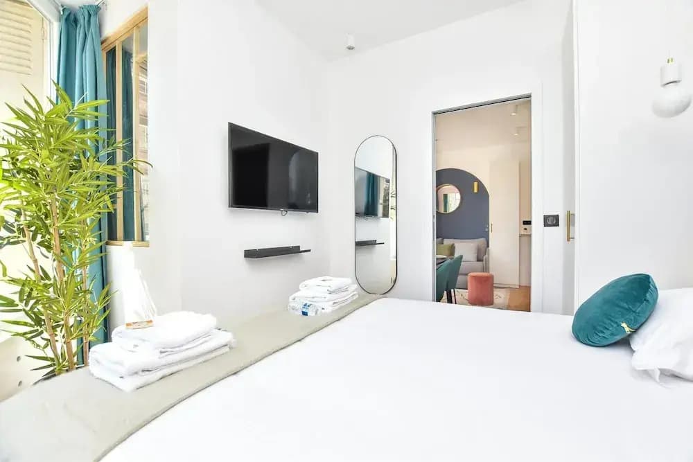 Cosy Apartment Near Eiffel Tower - Photo 1