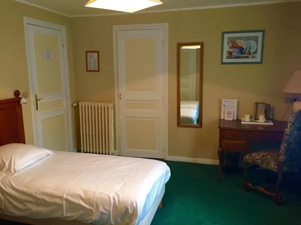 Hôtel de Normandie - Miniature 7