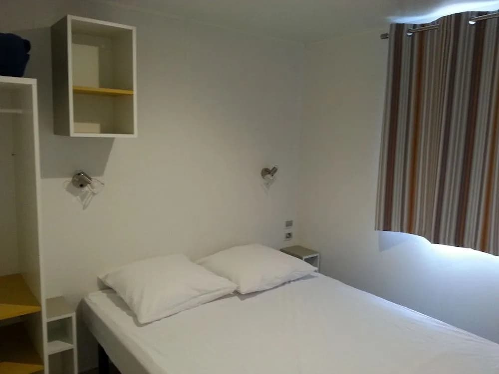 Camping Du Pont D'Avignon - Photo 5