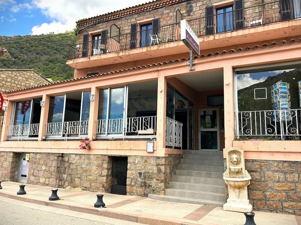 Hôtel Le Bon Accueil - Photo 1