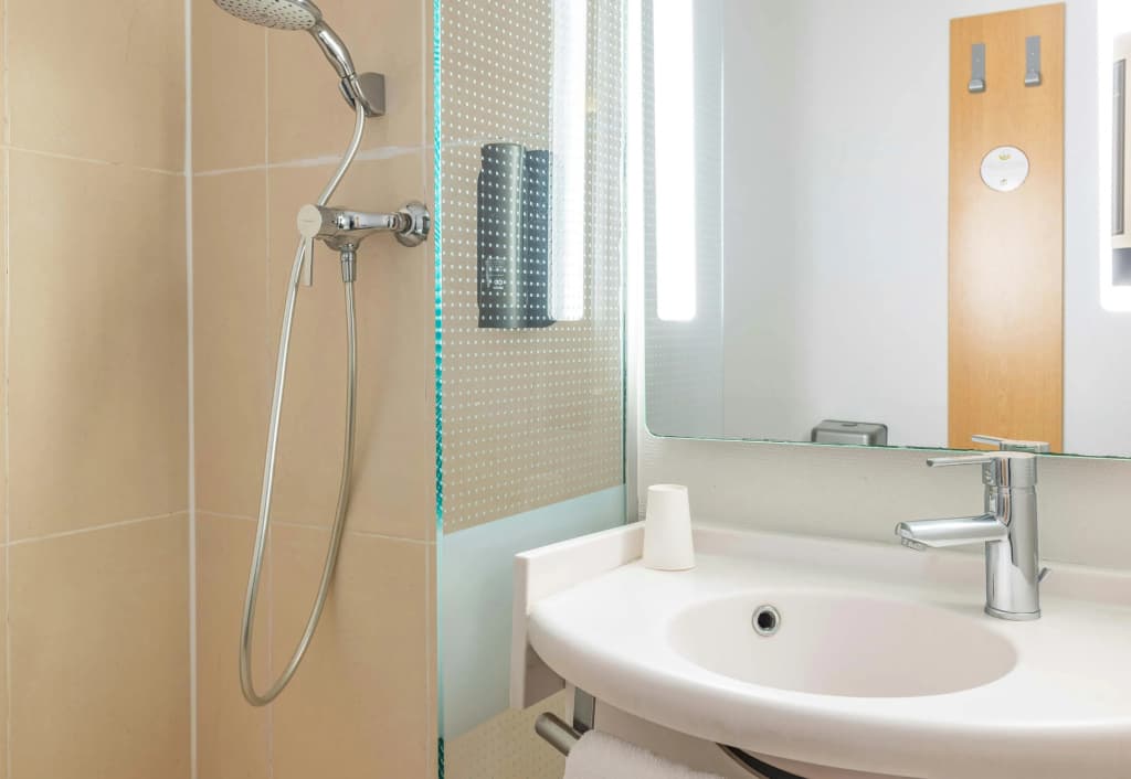 B&B HOTEL Saint-Malo Centre - Miniature 7