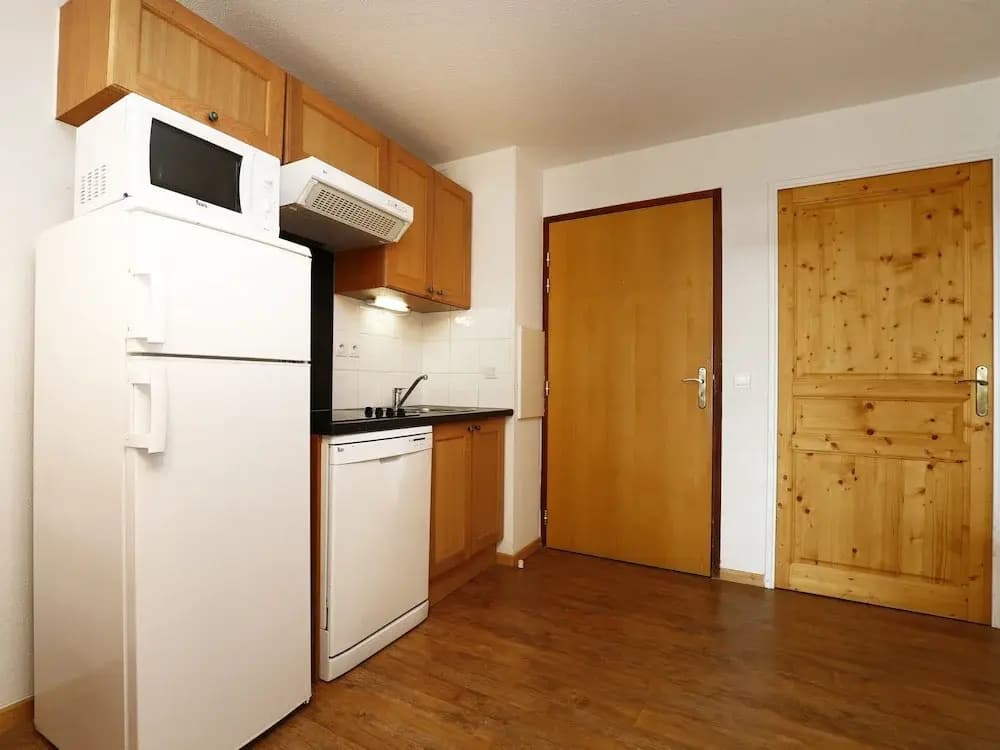 Apartment in Orcieres With Ski Slope Access - Miniature 8