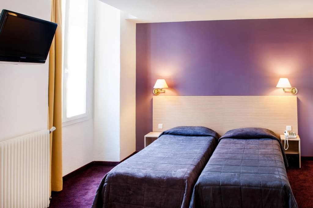 Hotel Continental - Photo 3