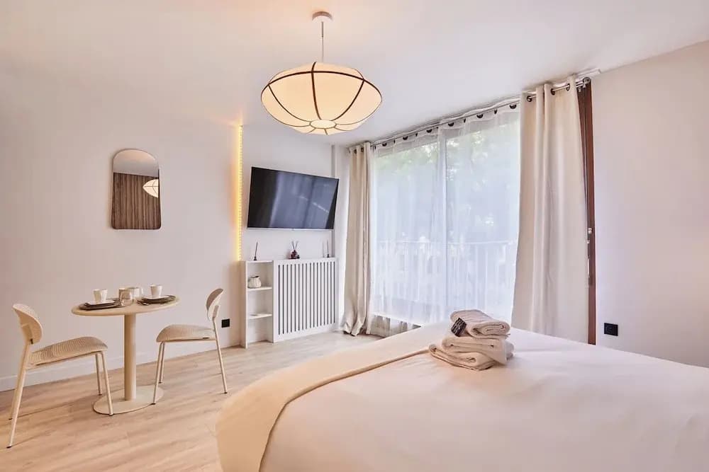 THE Parisian Suite / Center of Paris - Photo 2