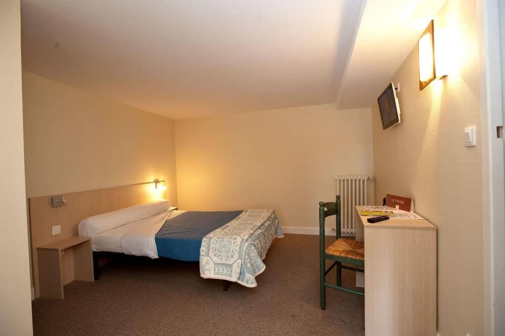 Hotel Abelha Le France - Photo 3
