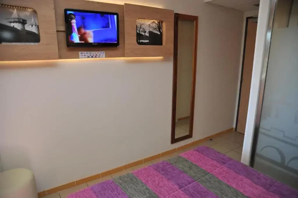 Hotel Espace Cité - Miniature 7