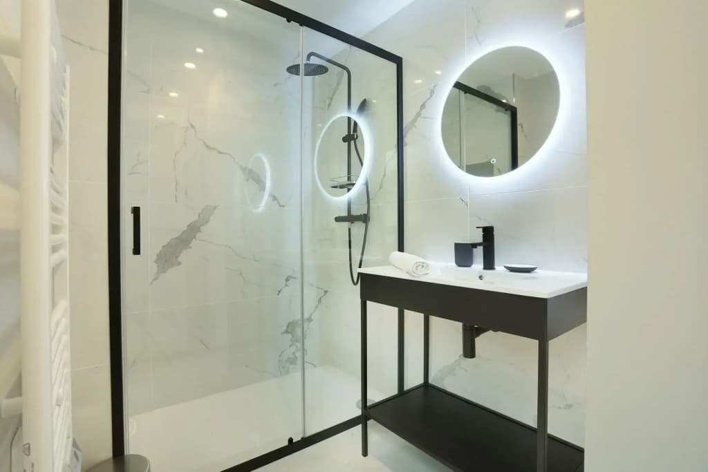 New and Lovely apartment center of Paris (Cléry) - Miniature 6