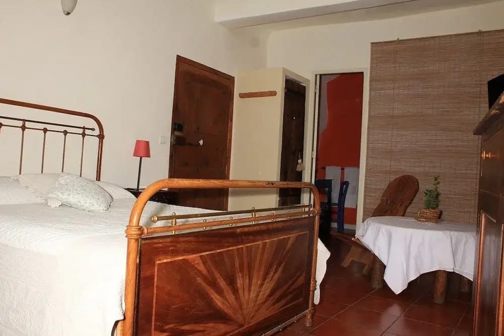 L'Escalo - Photo 4