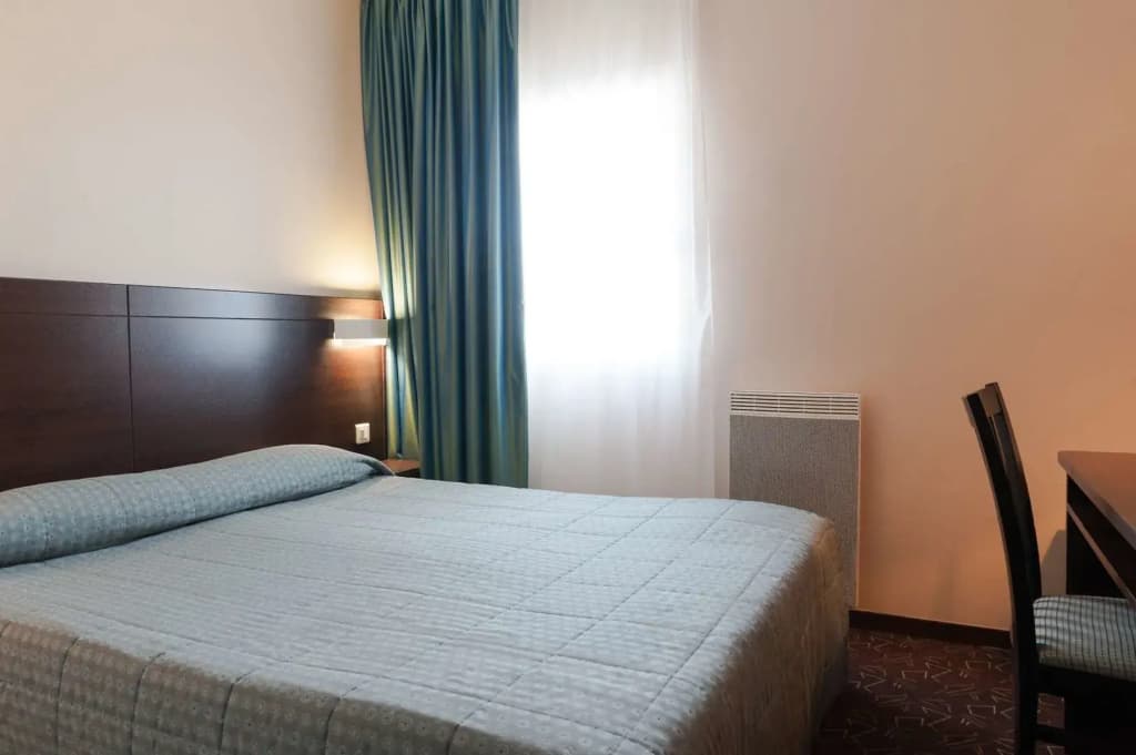 Sure Hotel by Best Western Caen Mémorial - Miniature 6