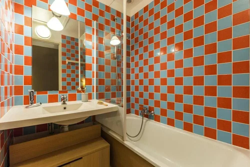 Holiday Home in Residence Le Green Beach, Port-en-besssin-huppain - Photo 5