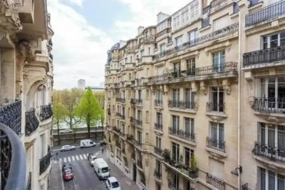 Résidence Paris FREMIET - Photo 1