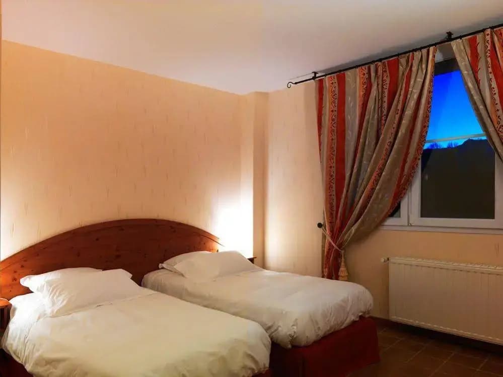 Hôtel Le Castrum - Photo 4
