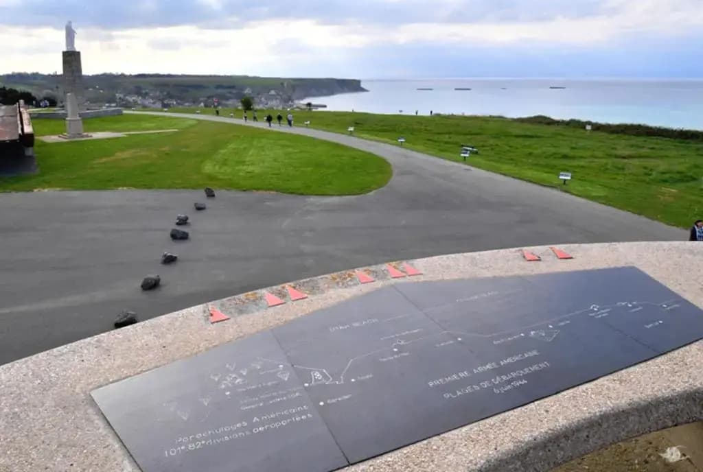 Maison de 4 chambres a Arromanches les Bains a 700 m de la plage avec vue sur la ville jardin clos et wifi - Photo 4