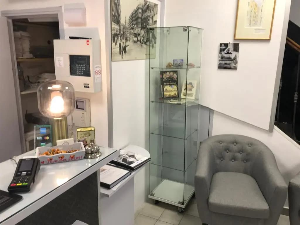 Hôtel des Arts - Miniature 8