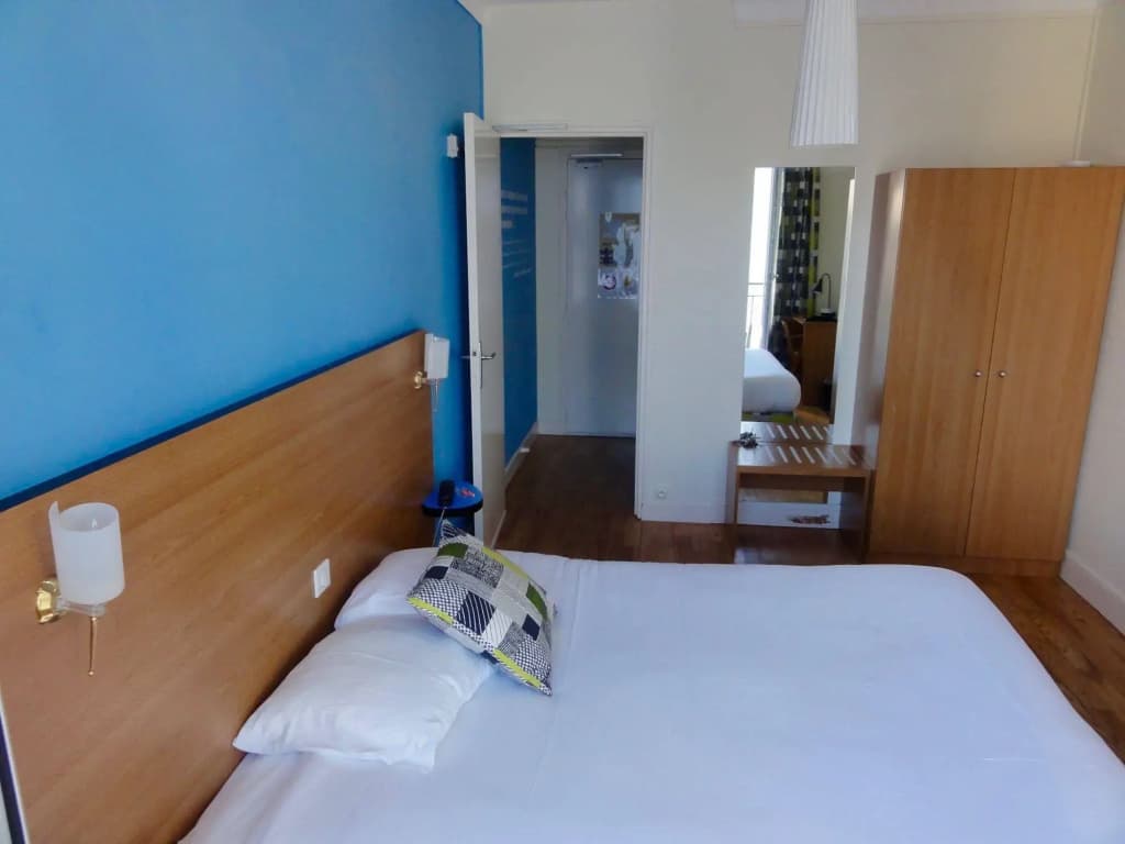 Hotel Oscar - Photo 3