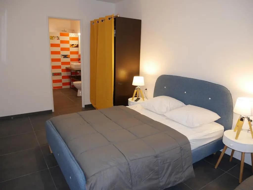 Ecrins 6 n°2: skis aux pieds, appartement neuf - Photo 3