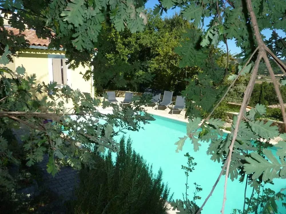Inviting Villa in Saint Paul Trois Chateaux With Pool - Miniature 8