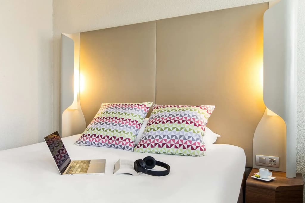 Hotel Campanile Conflans Sainte Honorine - Photo 3