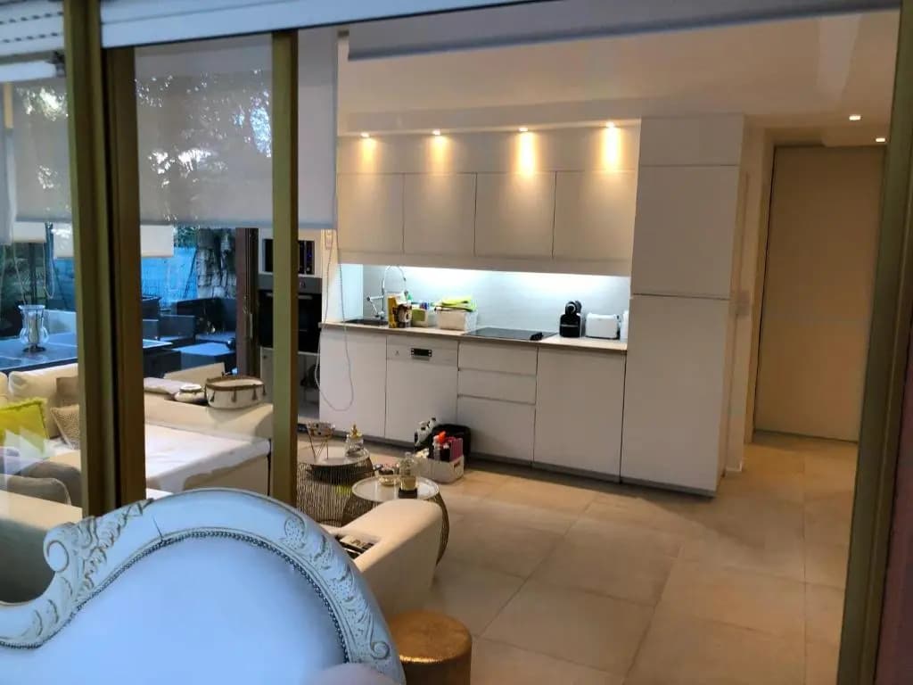 Luxe apartment center 6pers 300m2 privare garden - Photo 5