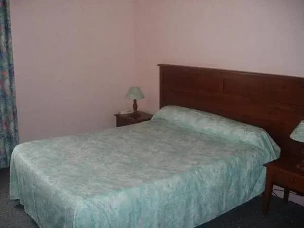 Hostellerie du Centre - Photo 2