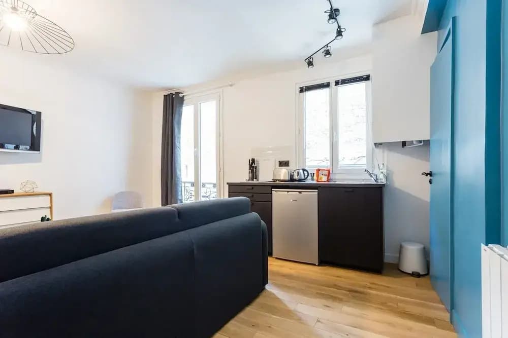 Cozy Studio in the Heart of Paris - Photo 3