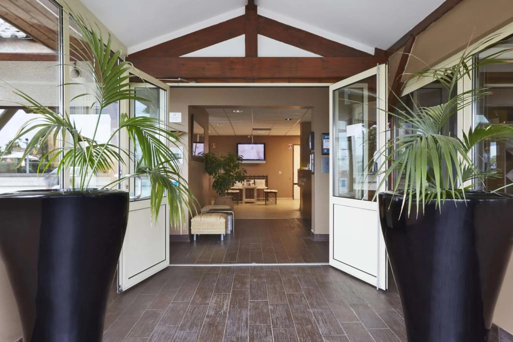 Hôtel Kyriad Caen Sud - Ifs - Photo 2