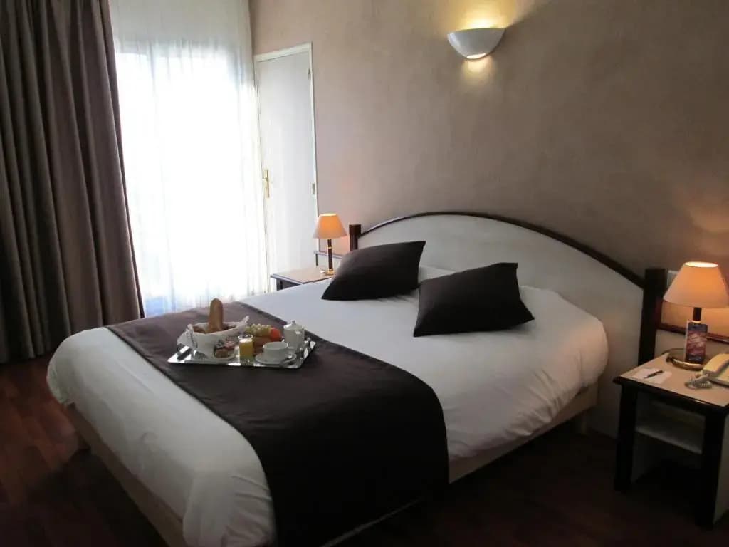 Hôtel Ariane - Photo 2