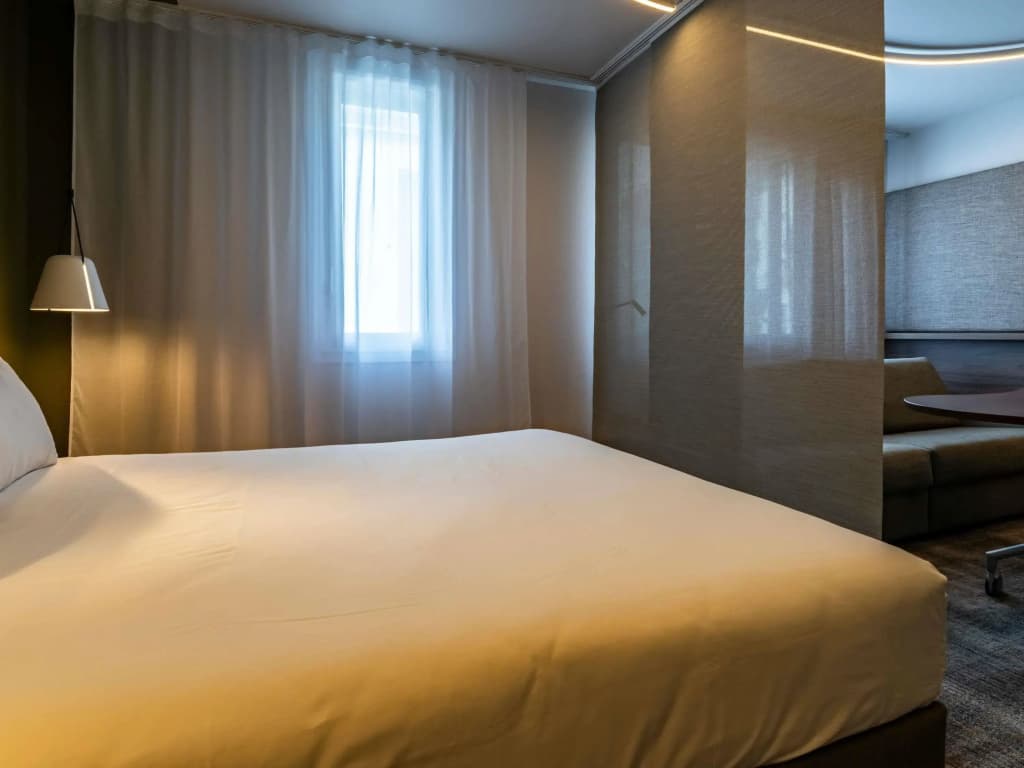 Novotel Suites Reims Centre - Miniature 6