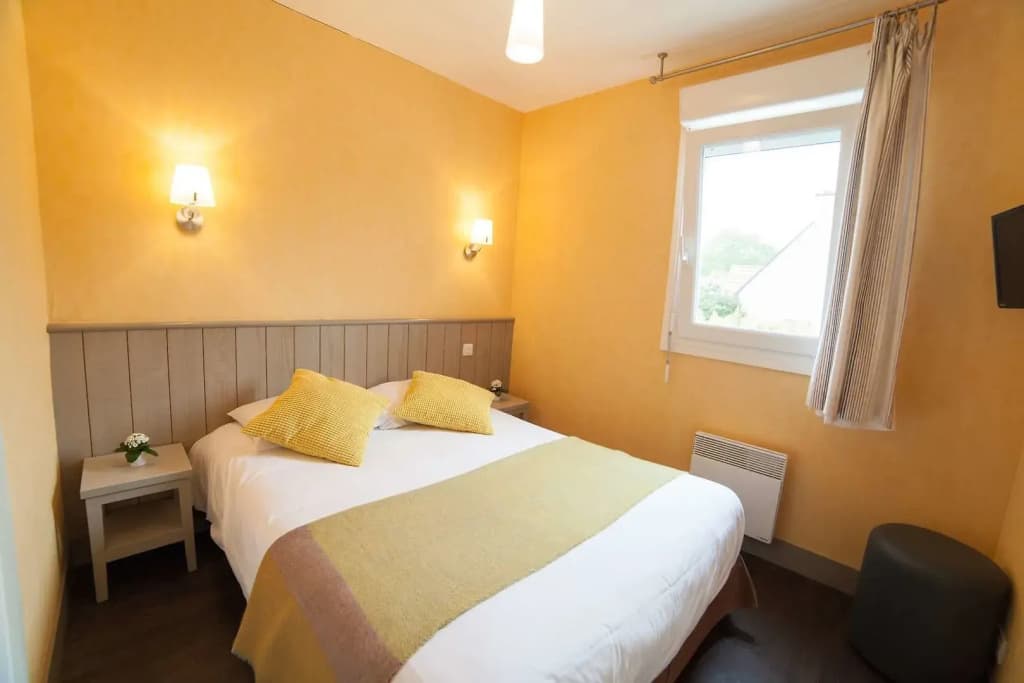 BRIT HOTEL Lannion vers Perros-Guirec - Photo 1