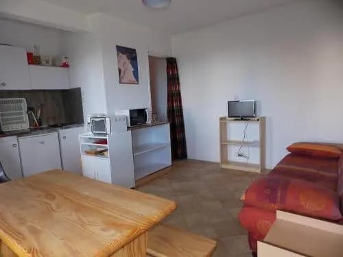 Bel Appartement 4 a 6 Couchages Au Pied Des Pistes a Superbagneres - Photo 3