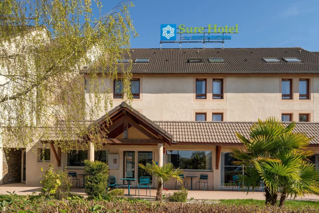 Sure Hotel by Best Western Rennes Chantepie - Photo 1